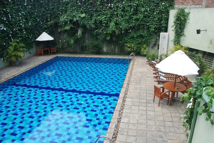 Imagen de la piscina del Hotel Casamara. Foto 6