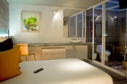 Imagen de la habitación del Hotel Casamata Urban Suites. Foto 3
