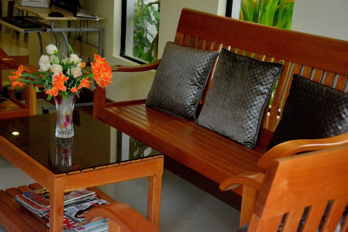 Imagen de los interiores del Hotel Casanas Suites. Foto 15