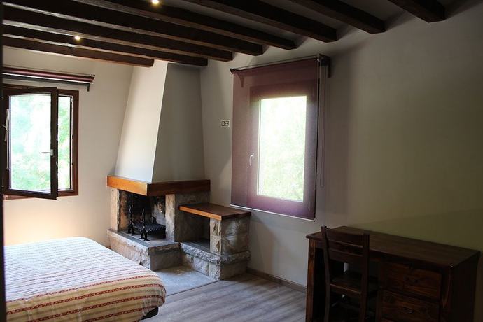 Imagen de la habitación del Hotel Casanova De Baix. Foto 8