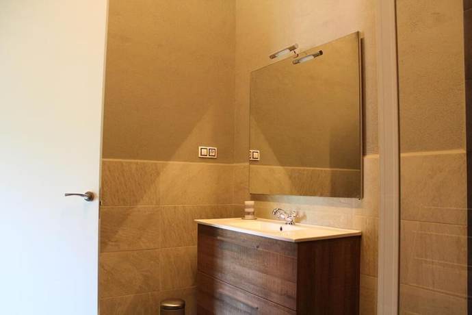 Imagen de la habitación del Hotel Casanova De Baix. Foto 11