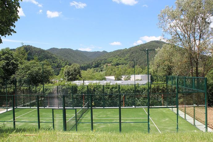 Imagen de los exteriores del Hotel Casanova De Baix. Foto 19