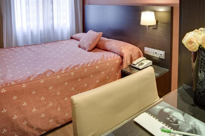 Imagen general del Hotel Casanova, Fraga. Foto 7