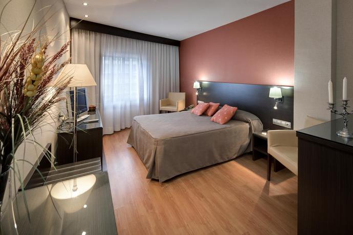 Imagen general del Hotel Casanova, Fraga. Foto 9