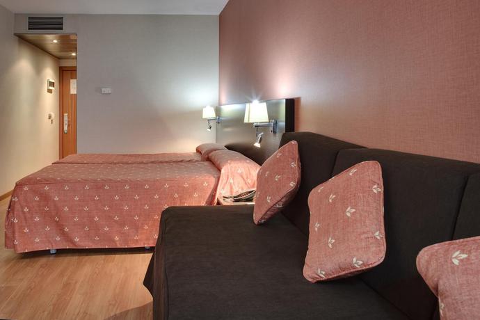 Imagen general del Hotel Casanova, Fraga. Foto 11