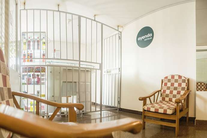 Imagen de los interiores del Hotel Casanova, Trujillo. Foto 20