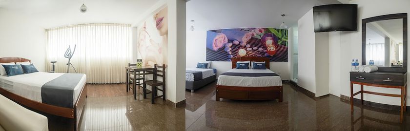 Imagen de la habitación del Hotel Casanova, Trujillo. Foto 9