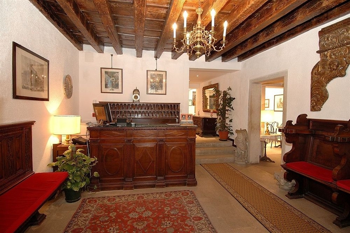 Imagen de los interiores del Hotel Casanova, Venecia. Foto 9