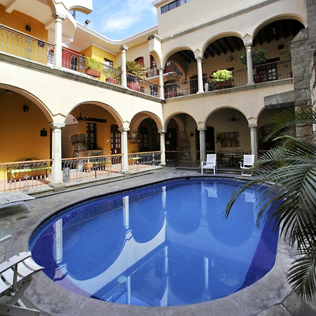 Imagen de la piscina del Hotel Casantica, Oaxaca de Ju&aacute;rez. Foto 14