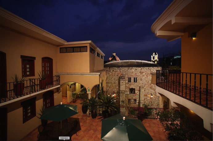 Imagen de los exteriores del Hotel Casantica, Oaxaca de Ju&aacute;rez. Foto 9