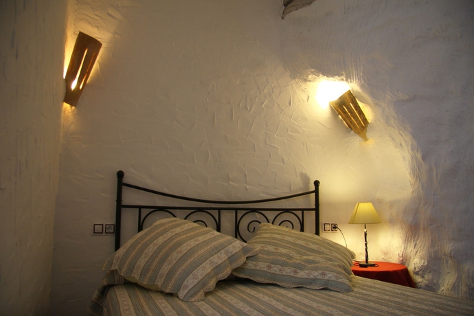 Imagen de la habitación del Hotel Casas Cuevas El Mirador de Galera. Foto 15