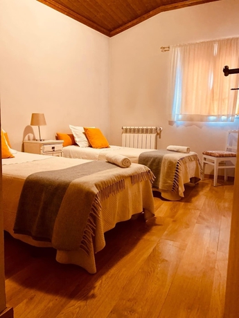 Imagen de la habitación del Hotel Casas Da Ribeira. Foto 15