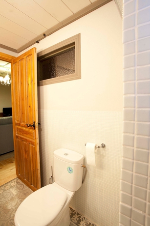 Imagen de la habitación del Hotel Casas De Sevilla, Apartamentos Santa Barbara 12. Foto 14