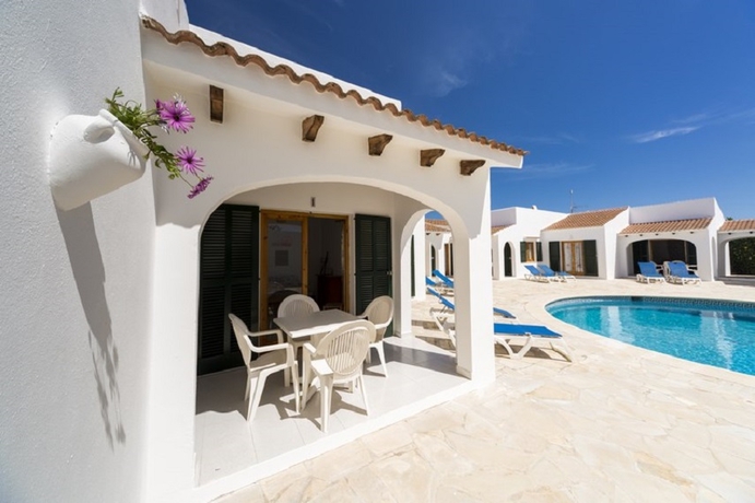 Imagen general del Hotel Casas Menorquinas. Foto 11