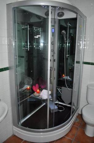 Imagen de la habitación del Hotel Casas Rurales El Viejo Establo. Foto 9