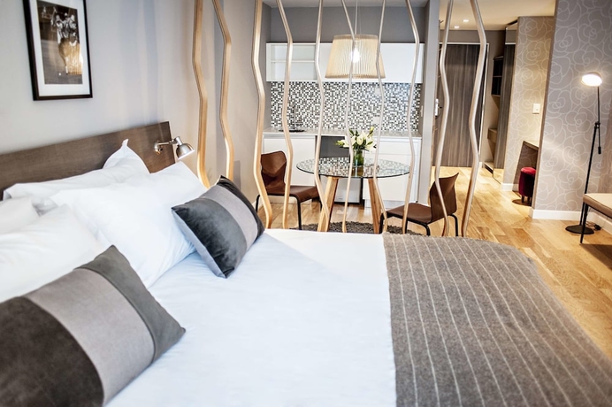 Imagen de la habitación del Hotel Casasur Bellini. Foto 10