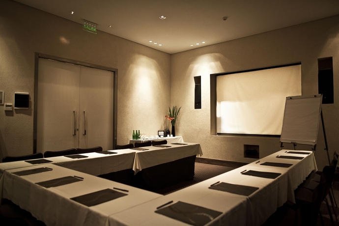 Imagen de los interiores del Hotel Casasur Recoleta. Foto 9