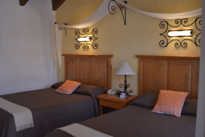 Imagen de la habitación del Hotel Casavieja. Foto 11