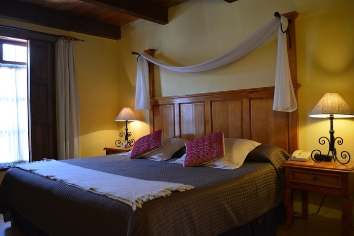 Imagen de la habitación del Hotel Casavieja. Foto 12