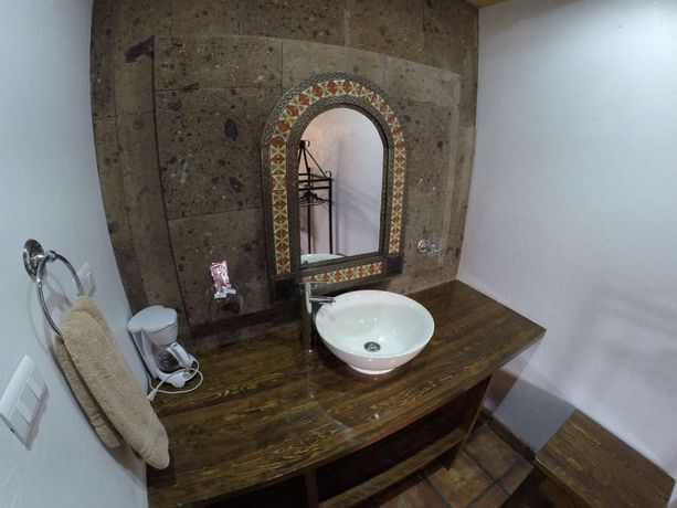 Imagen del bar/restaurante del Hotel Cascada Inn. Foto 4
