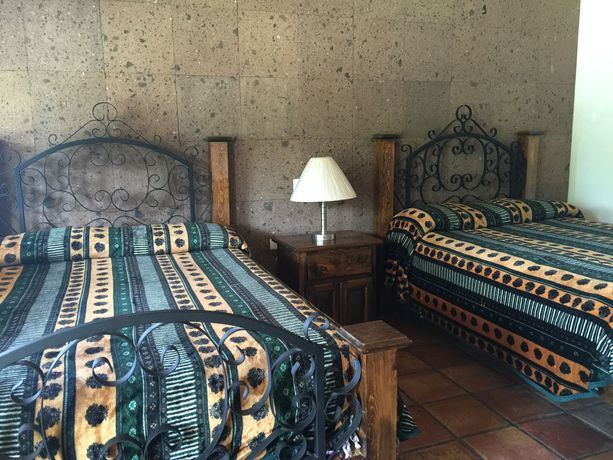 Imagen de la habitación del Hotel Cascada Inn. Foto 10