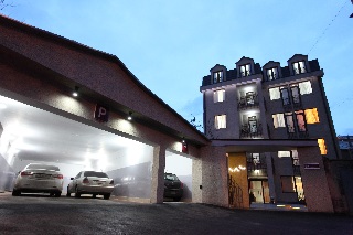 Imagen de los exteriores del Hotel Cascade, Ereván. Foto 9