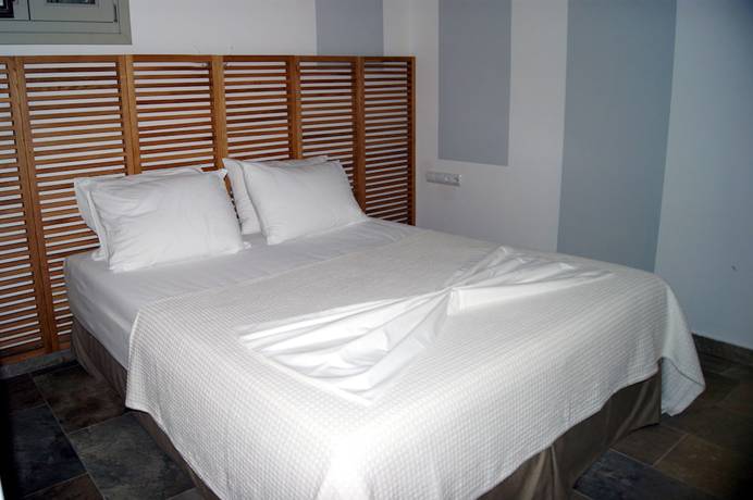 Imagen de la habitación del Hotel Cascade Holiday Resort. Foto 6