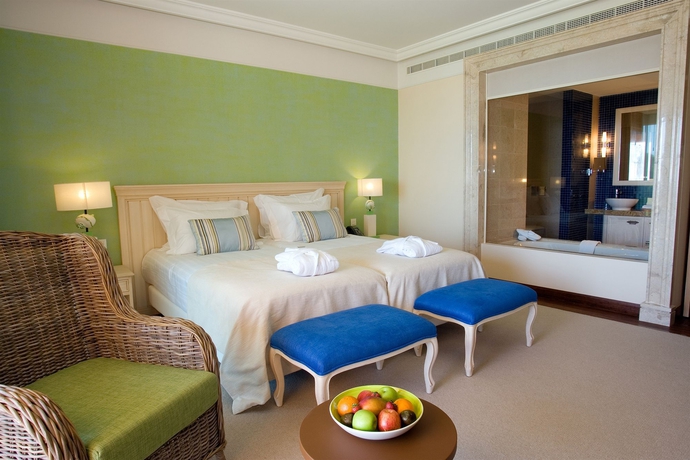 Imagen de la habitación del Hotel Cascade Wellness Resort. Foto 9