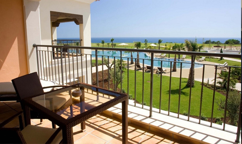 Imagen de la habitación del Hotel Cascade Wellness Resort. Foto 11