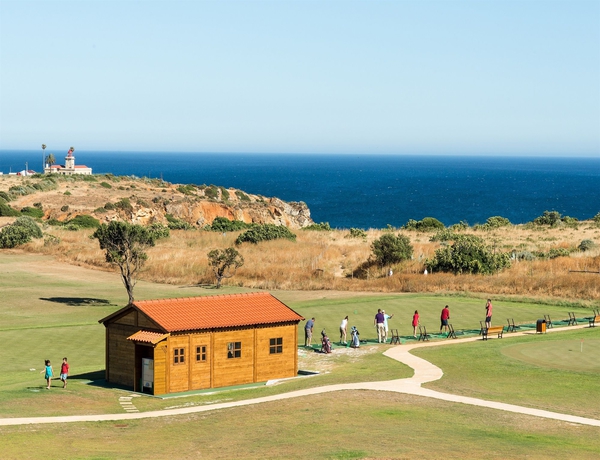 Imagen de los exteriores del Hotel Cascade Wellness Resort Lagos Algarve by Domes. Foto 12