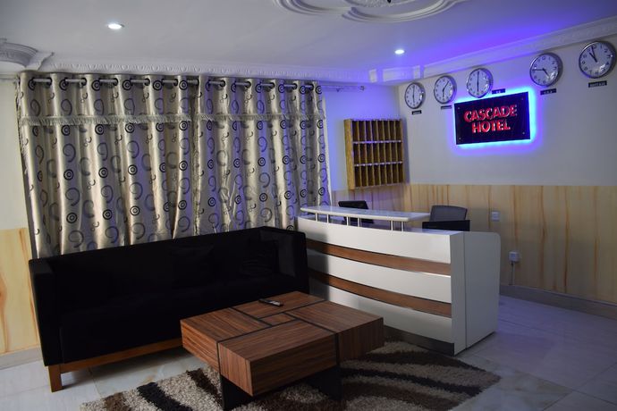 Imagen de los interiores del Hotel Cascadehotel. Foto 20