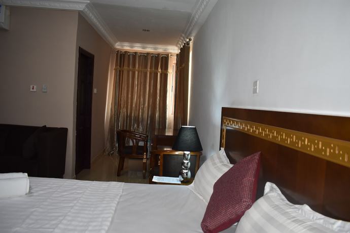 Imagen de la habitación del Hotel Cascadehotel. Foto 9