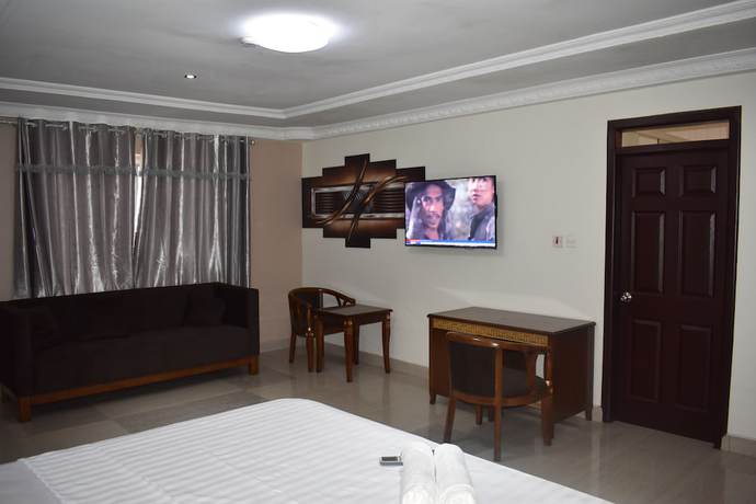Imagen de la habitación del Hotel Cascadehotel. Foto 10