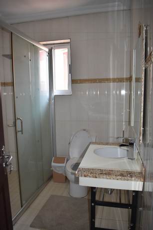 Imagen de la habitación del Hotel Cascadehotel. Foto 11