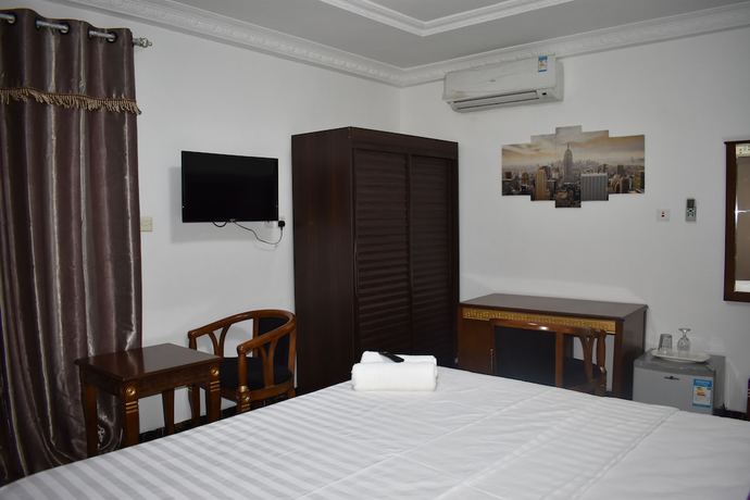 Imagen de la habitación del Hotel Cascadehotel. Foto 12