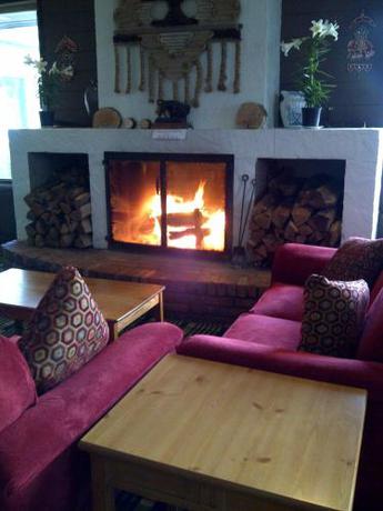 Imagen de los interiores del Hotel Cascades Lodge. Foto 6
