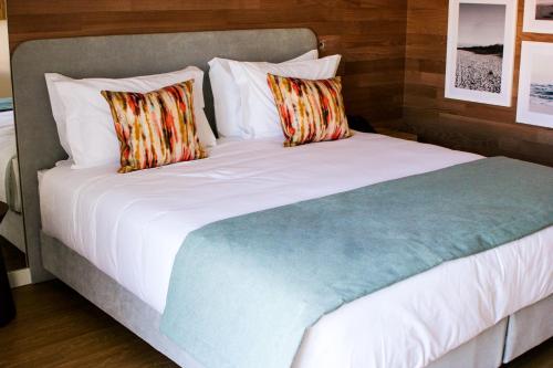 Imagen de la habitación del Hotel Cascais City Beach. Foto 5