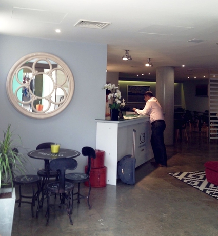 Imagen de los interiores del Hotel Cascais. Foto 16