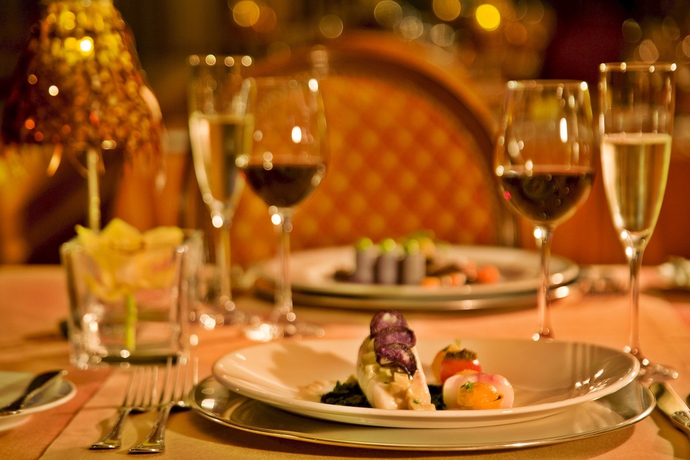 Imagen del bar/restaurante del Hotel Cascais Miragem. Foto 2