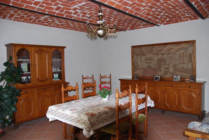 Imagen del bar/restaurante del Hotel Cascina Bricchetto. Foto 5