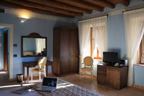 Imagen general del Hotel Cascina Canova, Uggiate Trevano. Foto 1