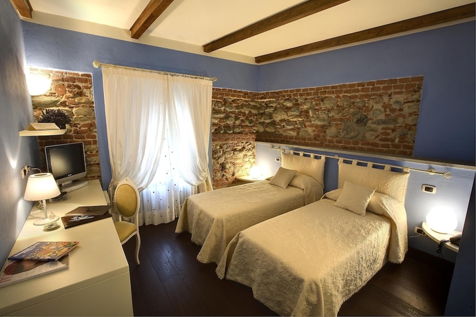 Imagen de la habitación del Hotel Cascina Di Corte. Foto 9