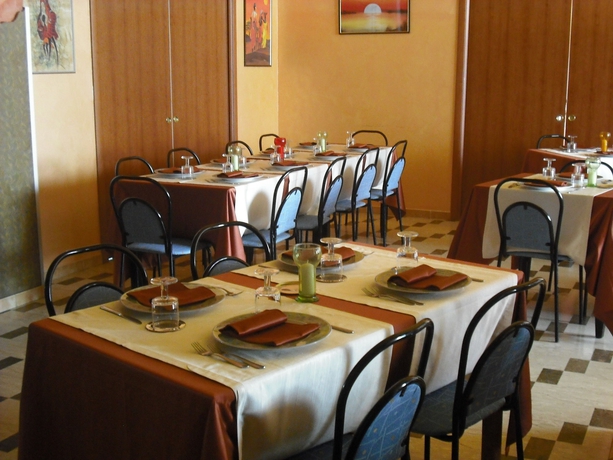 Imagen del bar/restaurante del Hotel Cascina Garden. Foto 5