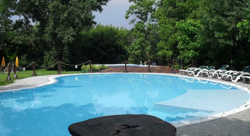 Imagen general del Hotel Cascina Scova Resort. Foto 6