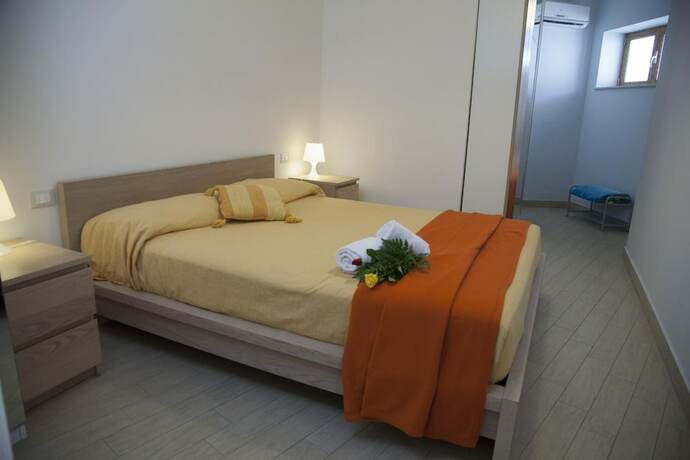 Imagen general del Hotel Case Vacanze Baia, Lido Rossello. Foto 6