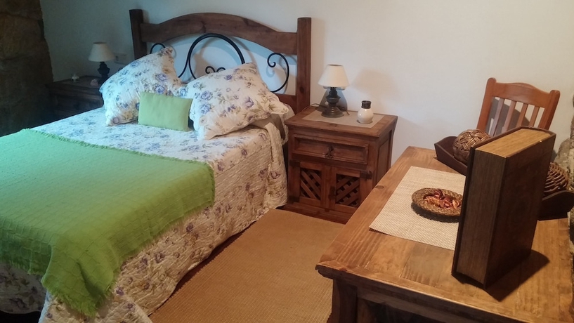 Imagen de la habitación del Hotel Caser&iacute;o De Fontes. Foto 6