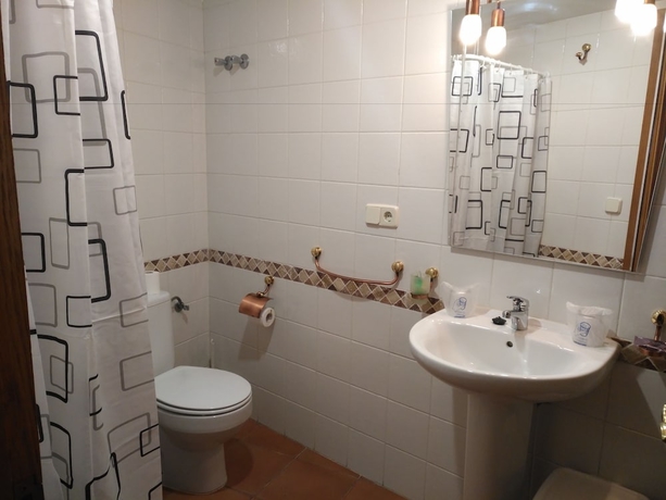 Imagen de la habitación del Hotel Caser&iacute;o De Fontes. Foto 16