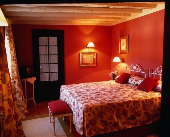 Imagen de la habitación del Hotel Caserío De Lobones. Foto 7