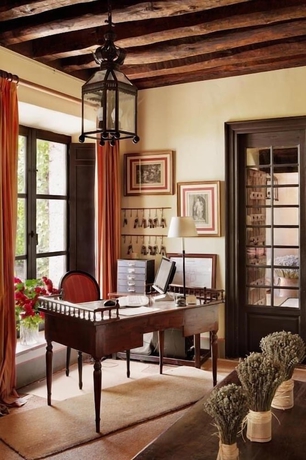 Imagen de los interiores del Hotel Caserío De Lobones. Foto 17