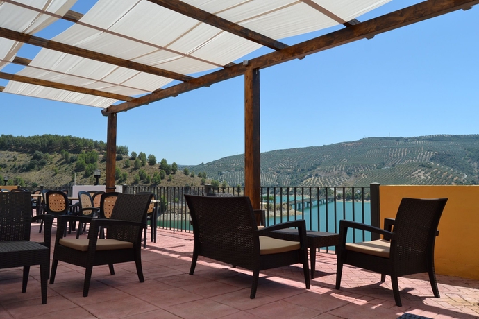 Imagen de los exteriores del Hotel Caserio De Iznajar. Foto 14